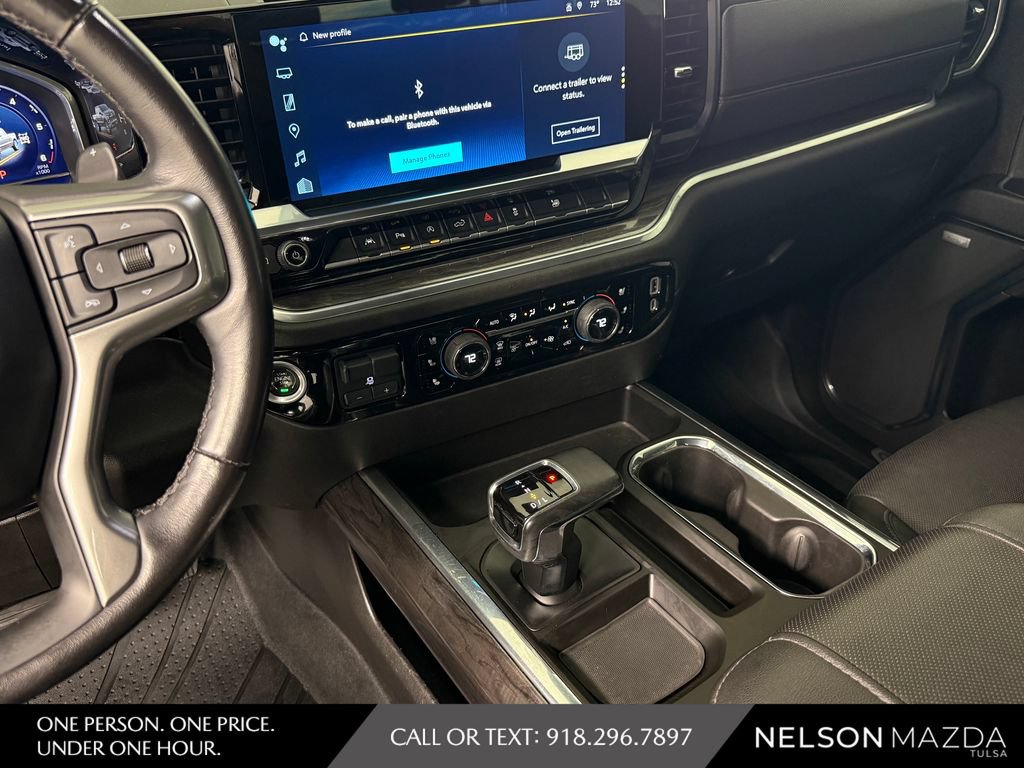 Used 2023 Chevrolet Silverado 1500 LTZ AWD/4WD image 31