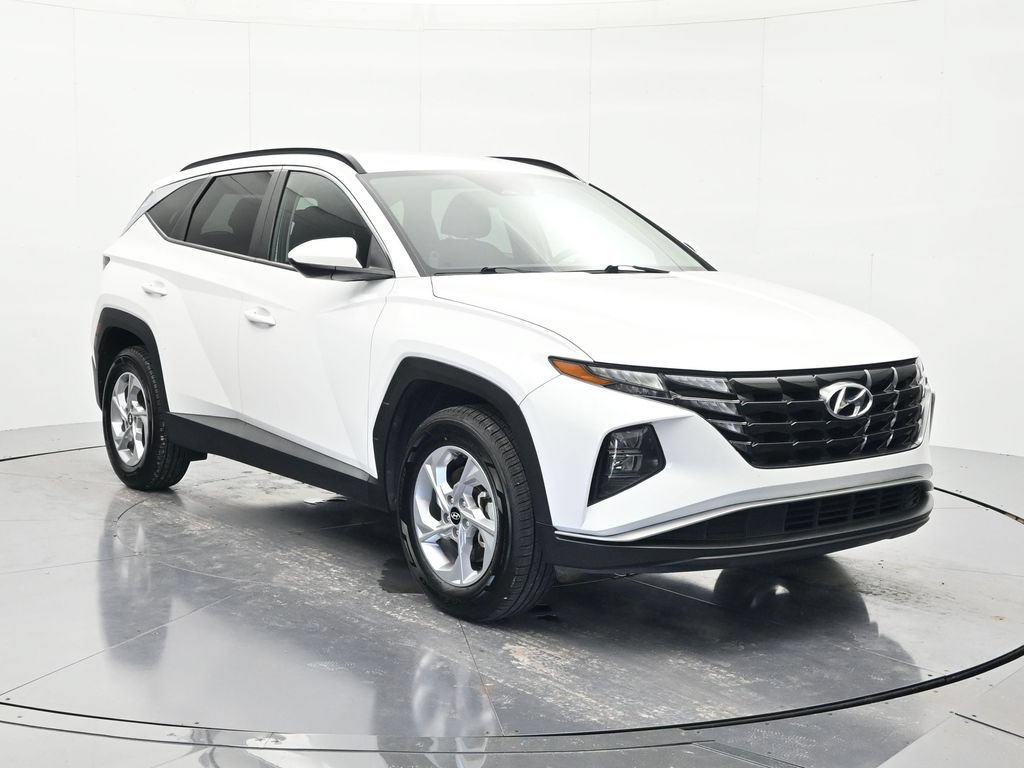 Used 2024 Hyundai Tucson SEL AWD/4WD image 3