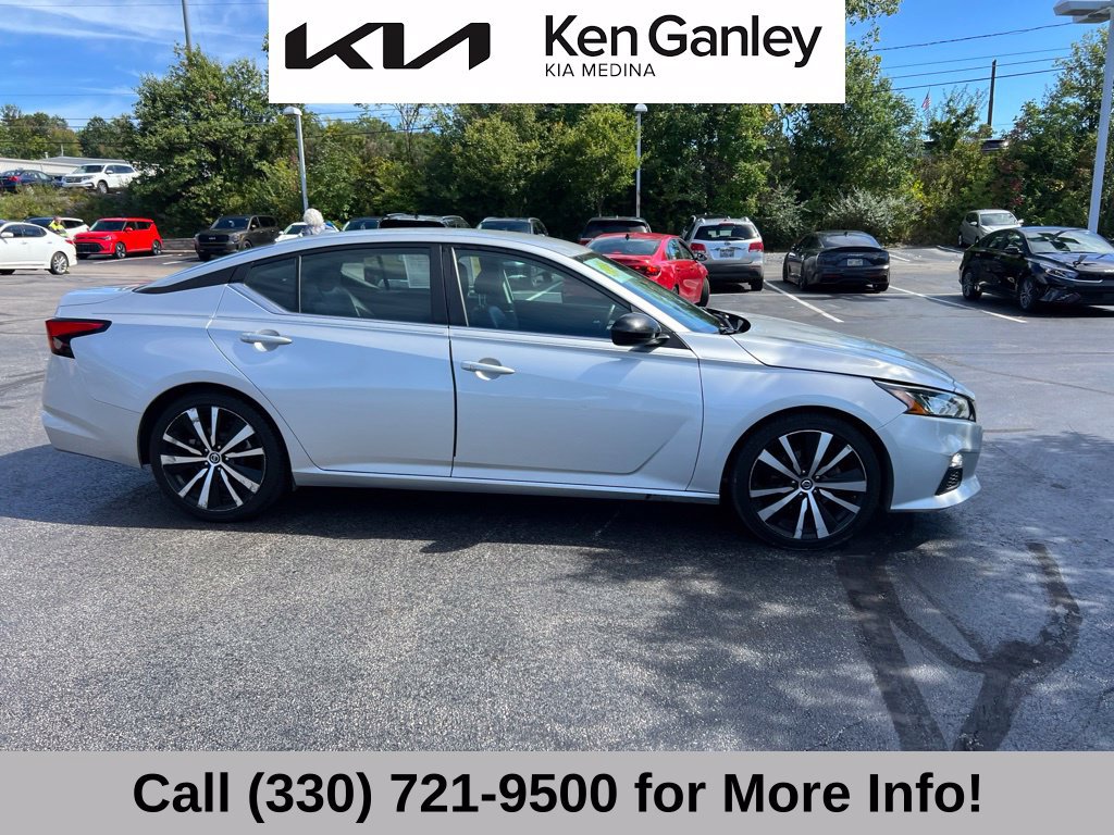 Used 2020 Nissan Altima 2.5 SR FWD image 7