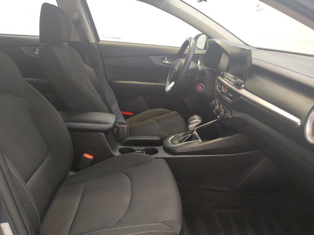 Used 2021 Kia Forte LXS image 21