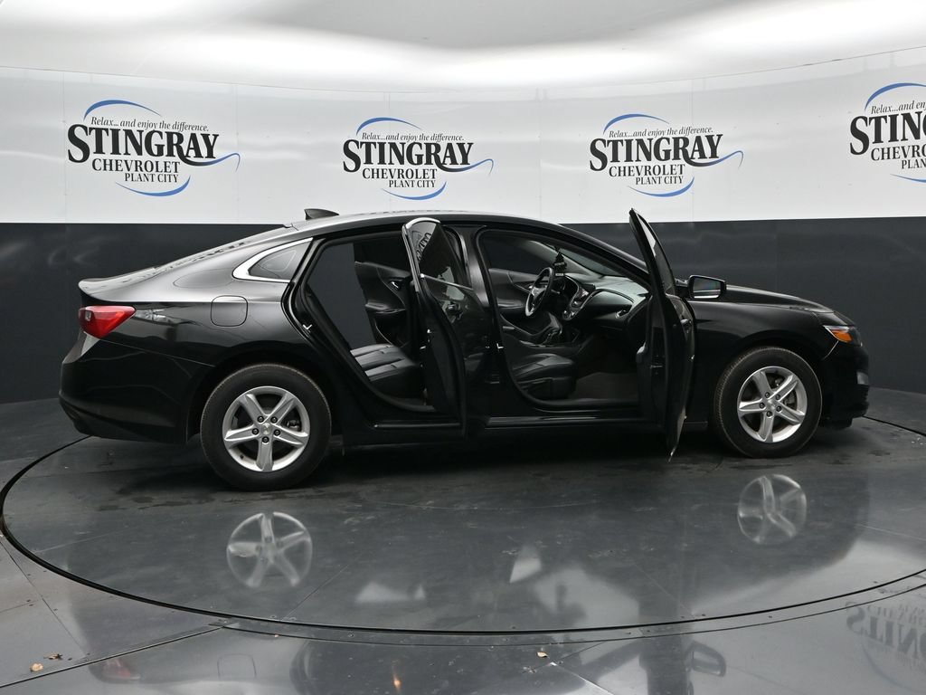 Used 2024 Chevrolet Malibu LS FWD image 36