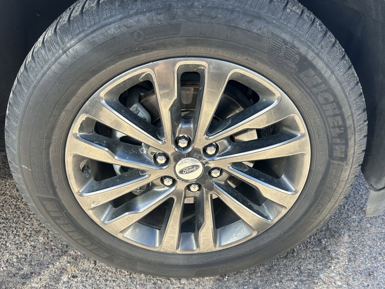 Used 2019 Ford Expedition Limited w/ Driver Assistance Package AWD/4WD image 8