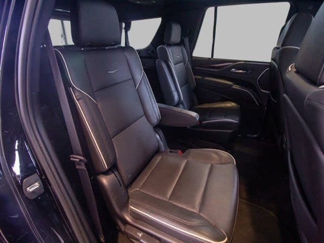 Certified 2023 Cadillac Escalade Premium Luxury image 29