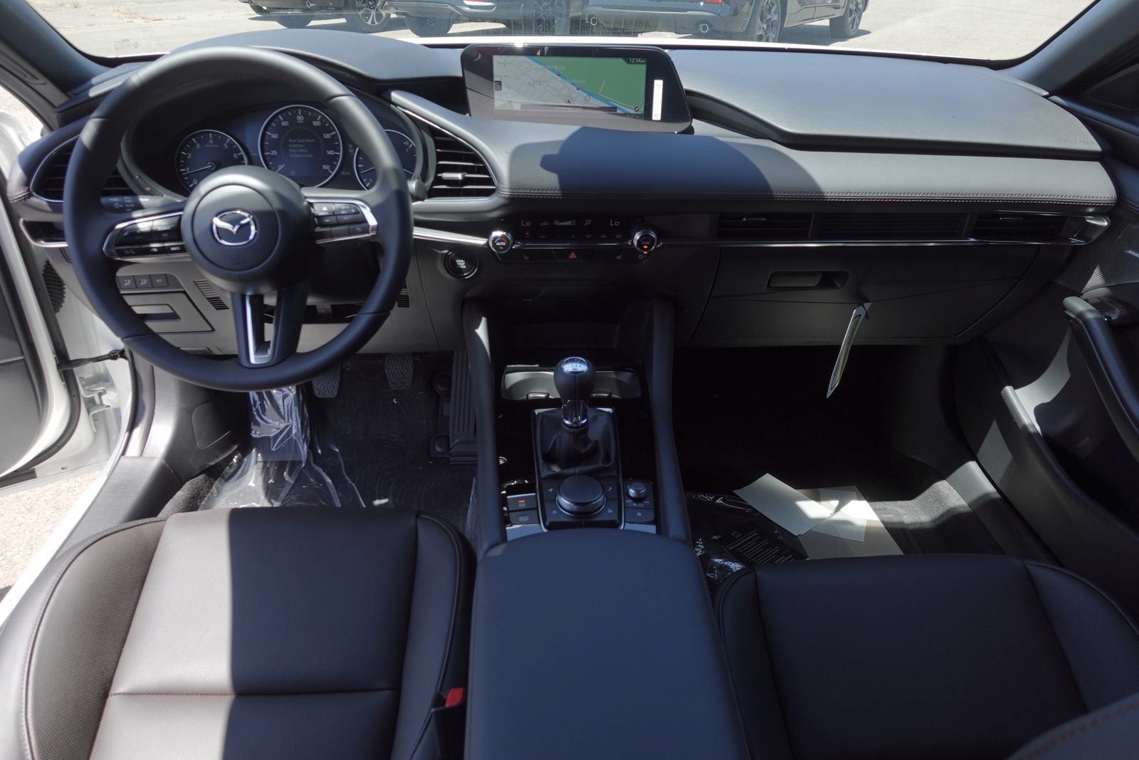 New 2026 MAZDA MAZDA3 2.5 S Hatchback w/ Premium Pkg FWD image 11