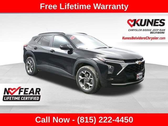 Used 2025 Chevrolet Trax LT