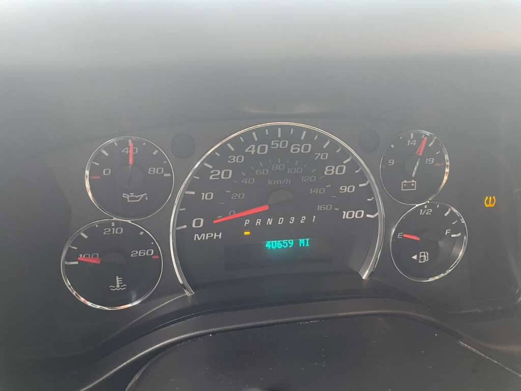 Used 2009 Chevrolet Express 1500 w/ Power Package image 17