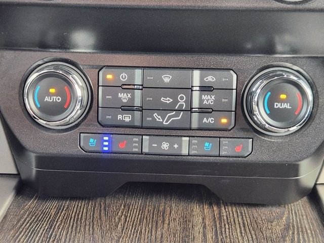 Used 2021 Ford F250 Lariat w/ Lariat Value Package AWD/4WD image 17