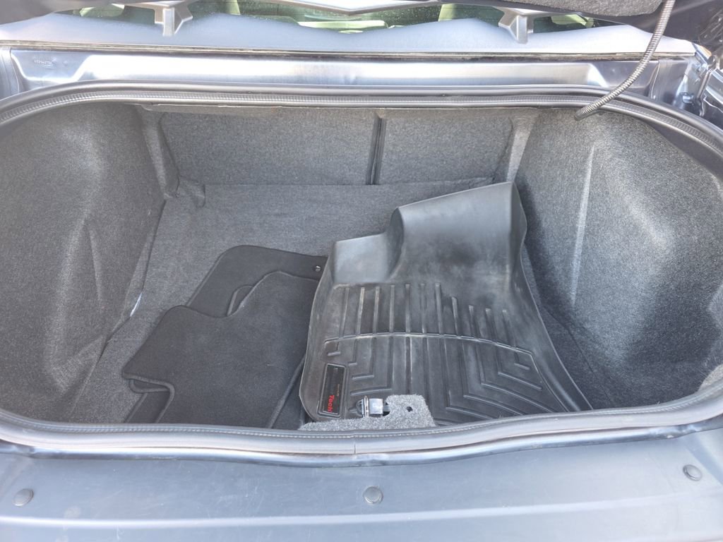 Used 2019 Dodge Challenger SXT w/ Plus Package image 18