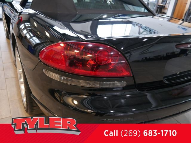Used 2003 Dodge Viper SRT-10 image 11
