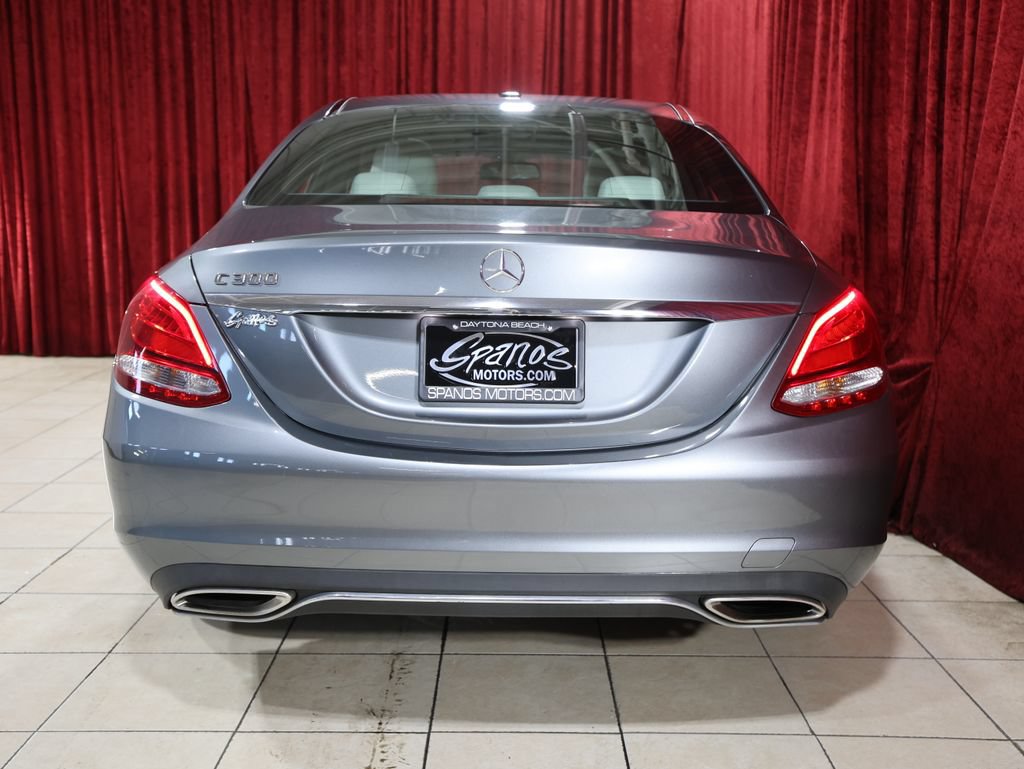 Used 2018 Mercedes-Benz C 300 Sedan image 10