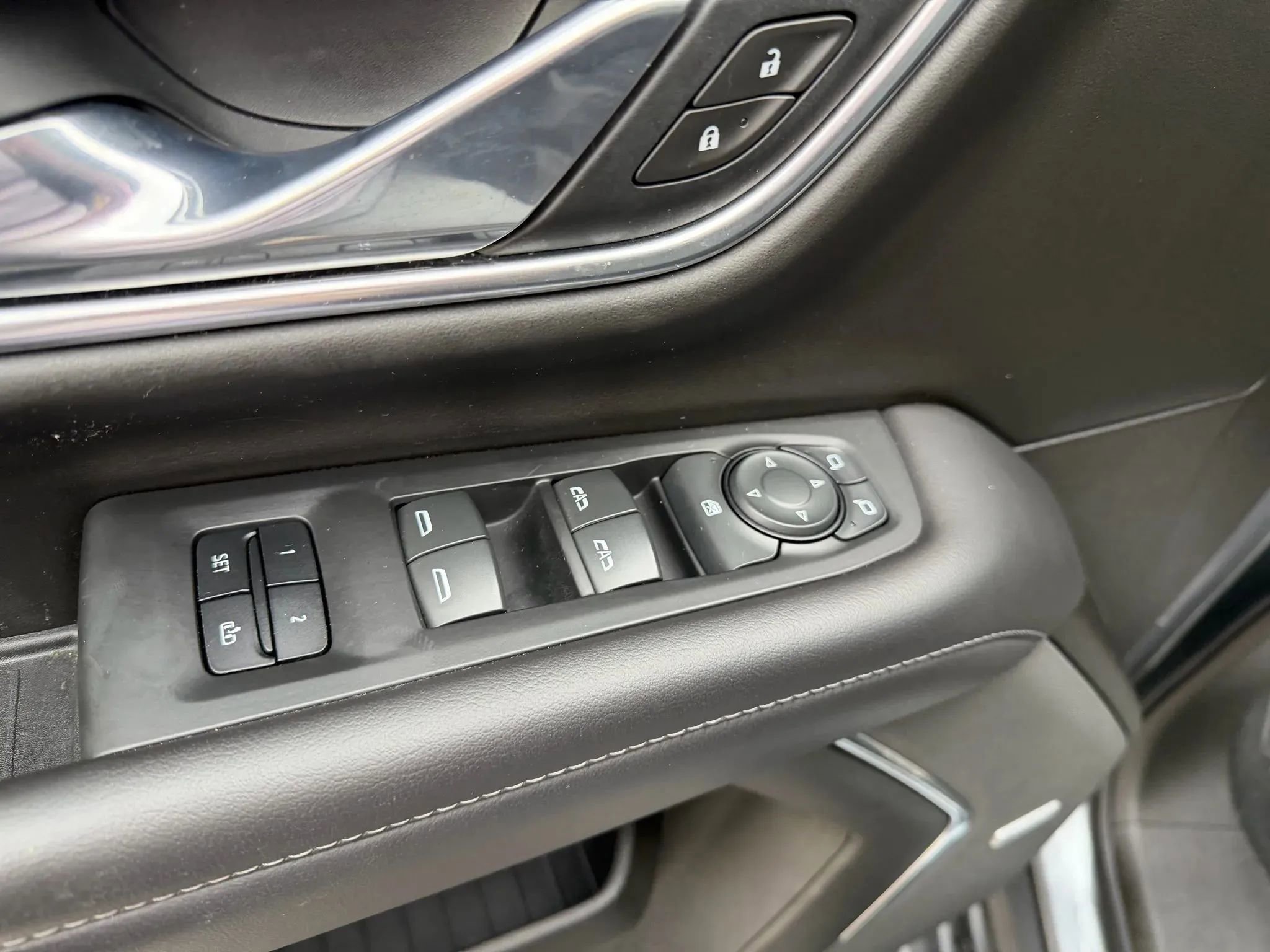 Used 2021 Chevrolet Tahoe LT image 24