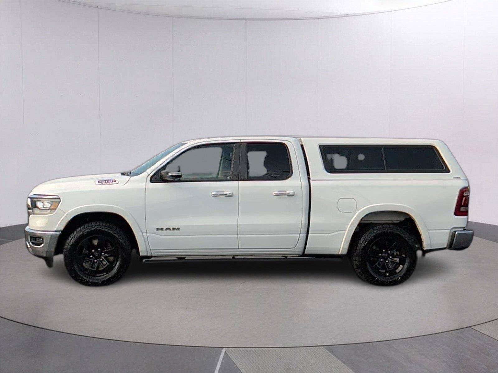 Used 2020 RAM 1500 Laramie AWD/4WD image 2