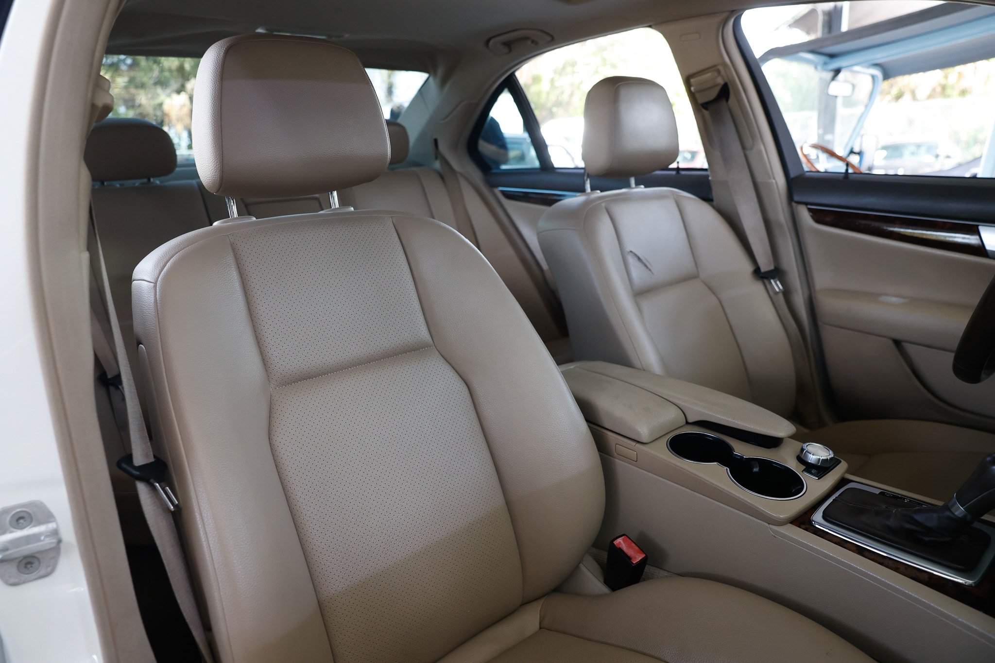 Used 2014 Mercedes-Benz C 300 4MATIC Sedan w/ Multimedia Package image 19