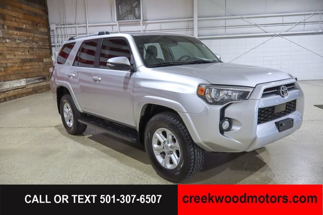Used 2020 Toyota 4Runner SR5 Premium AWD/4WD image 2
