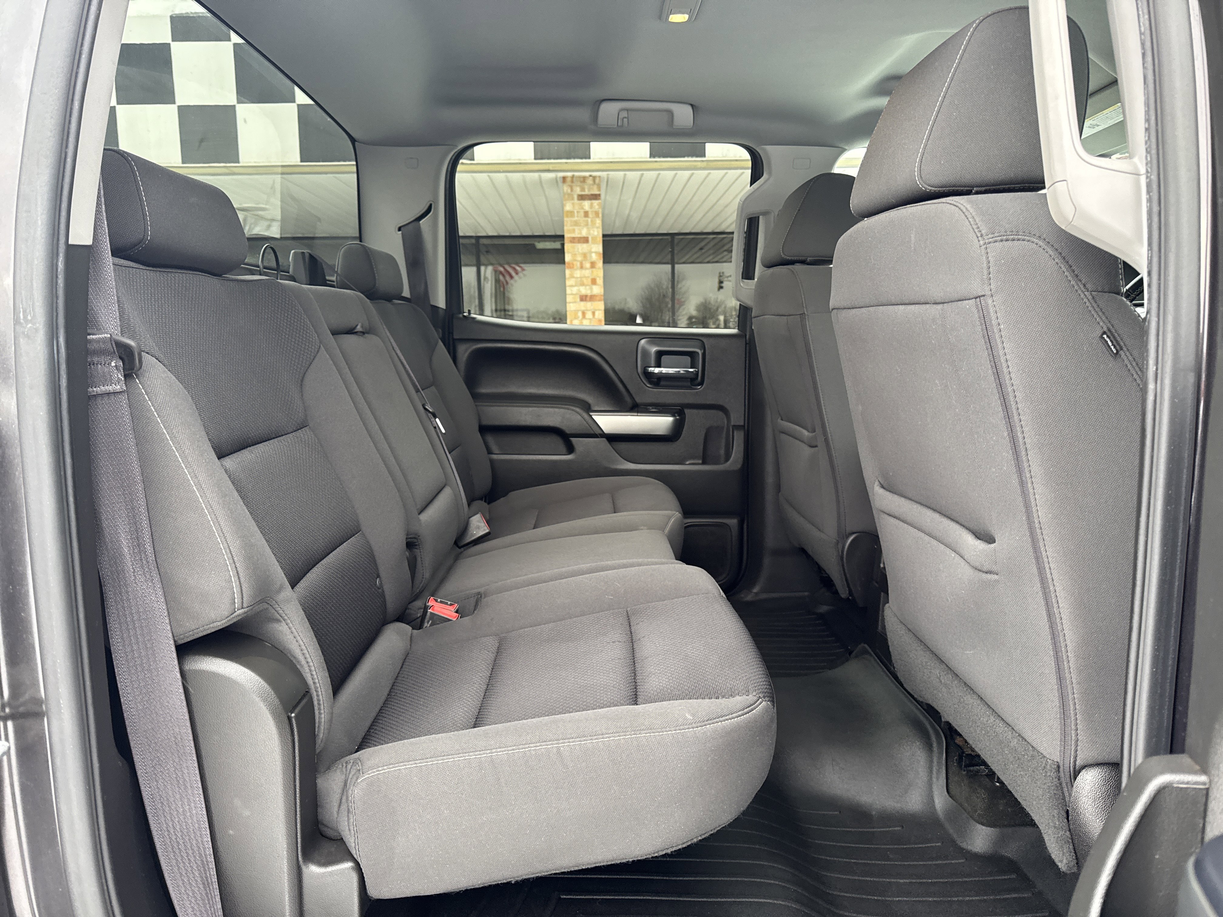 Used 2016 Chevrolet Silverado 1500 LT image 25