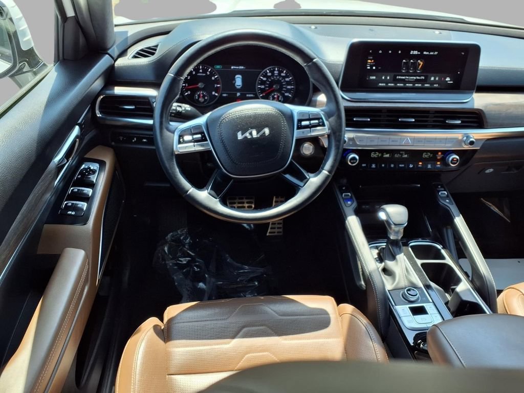 Used 2022 Kia Telluride SX w/ SX Prestige Package AWD/4WD image 4