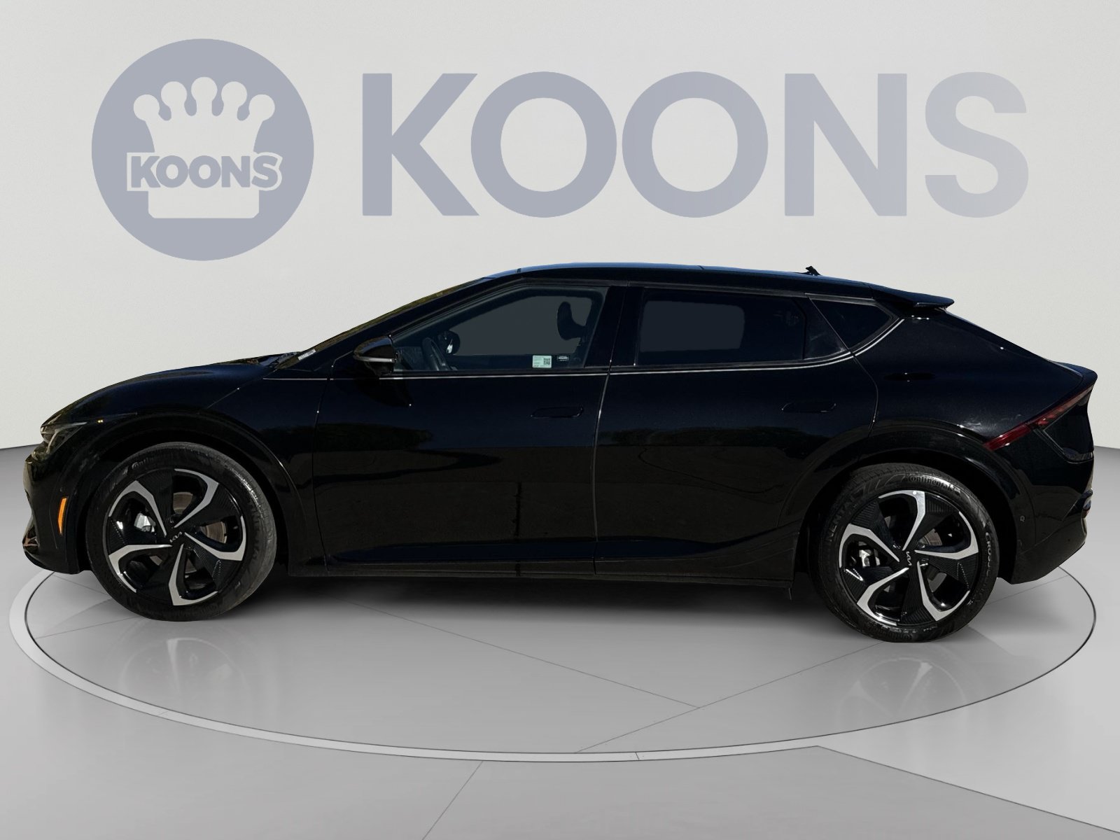 Used 2023 Kia EV6 GT-Line w/ GT-Line Suede Seat Package AWD/4WD image 2