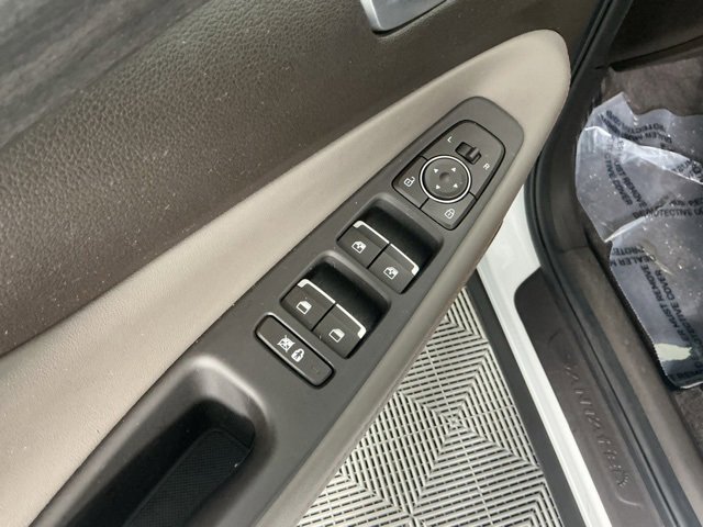 Used 2020 Hyundai Santa Fe SEL w/ Convenience + Premium Package image 26