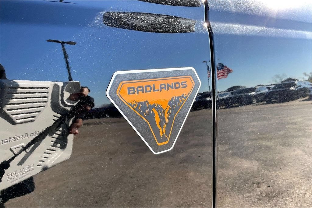 New 2025 Ford Bronco Badlands AWD/4WD image 16