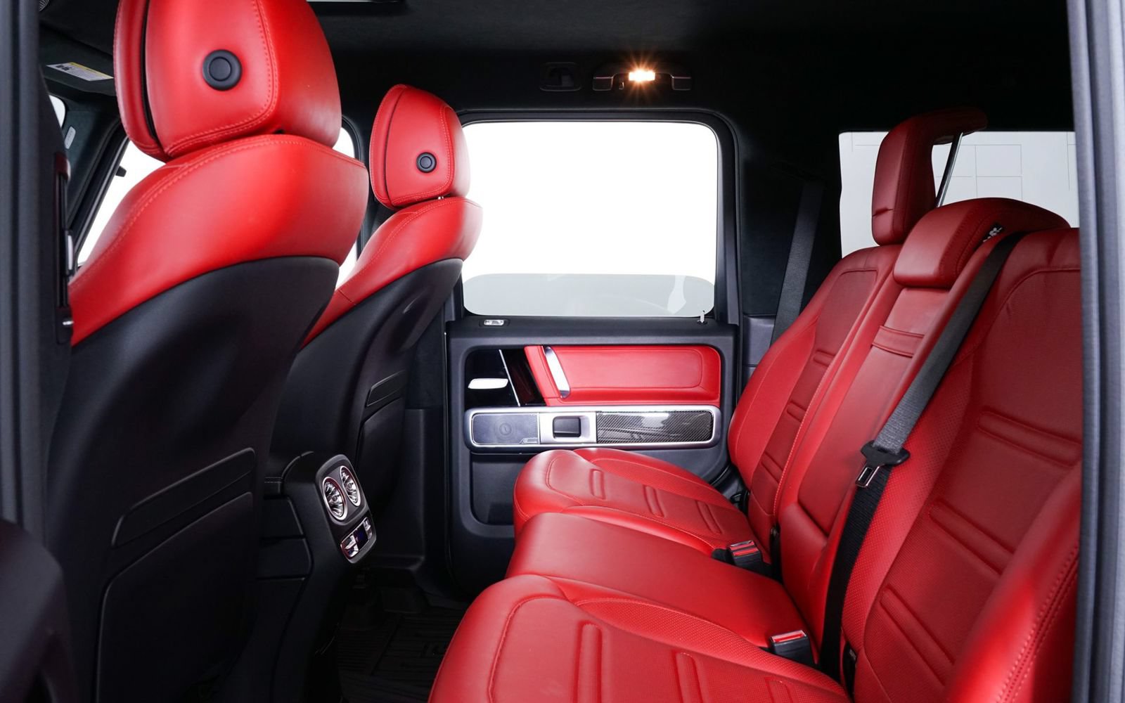 Used 2023 Mercedes-Benz G 550 image 22