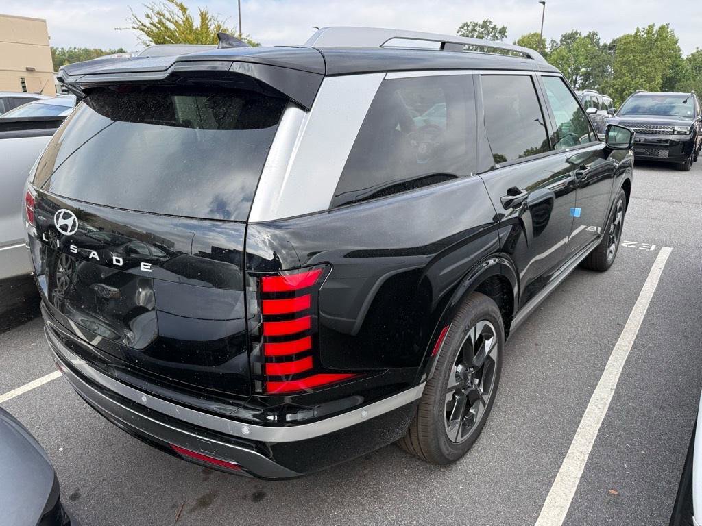New 2026 Hyundai Palisade Limited image 3