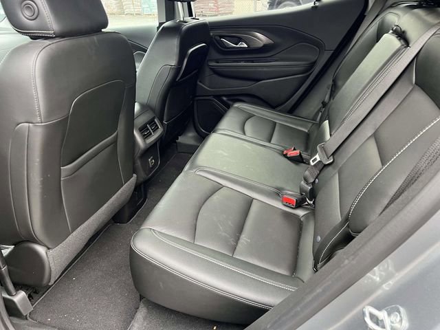 Used 2024 GMC Terrain SLT w/ LPO, Floor Liner Package image 10
