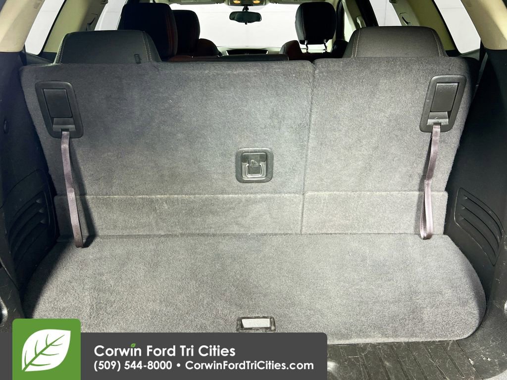 Used 2015 Chevrolet Traverse LT w/ Style and Technology Package image 14