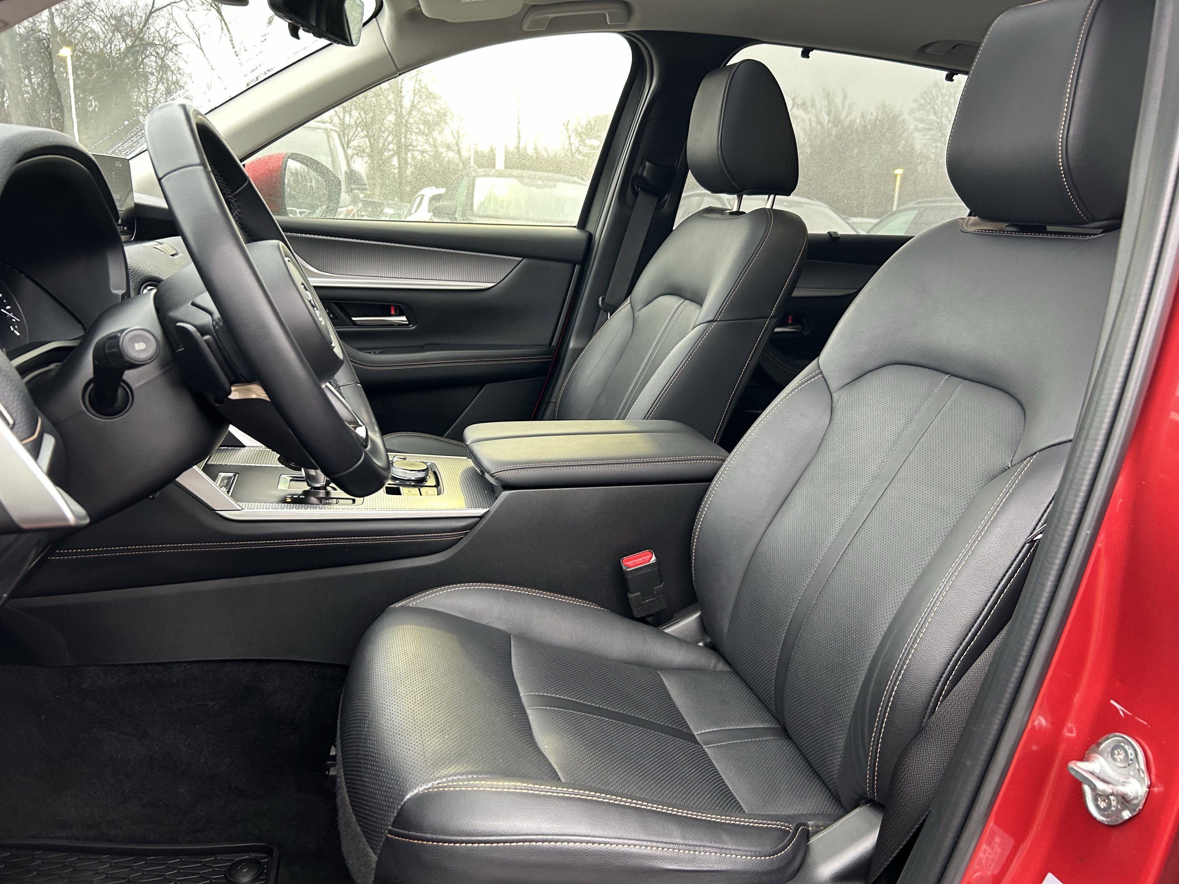 Used 2024 MAZDA CX-90 3.3 Turbo w/ Preferred Plus image 31