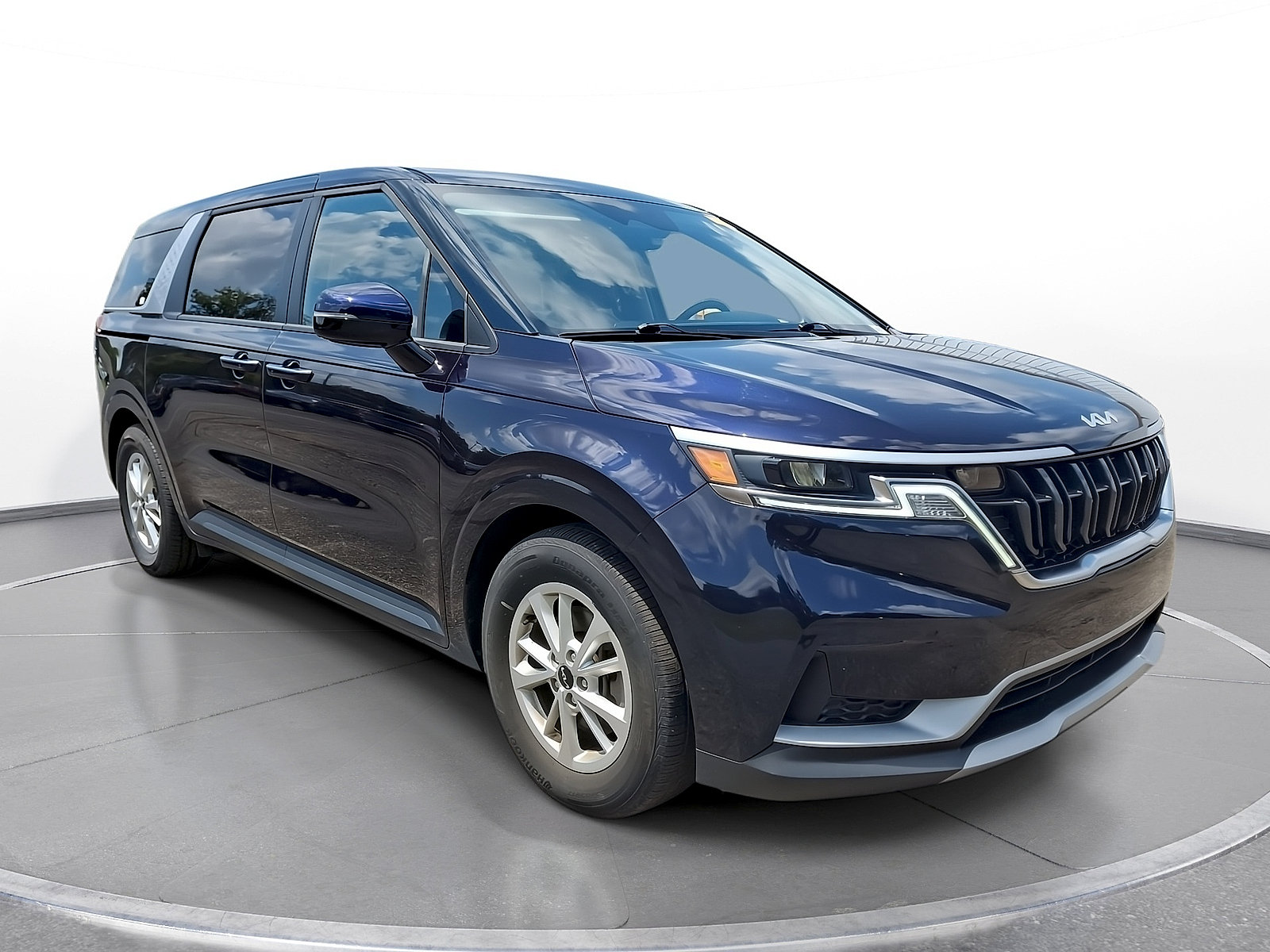 Used 2024 Kia Carnival LX FWD video 1