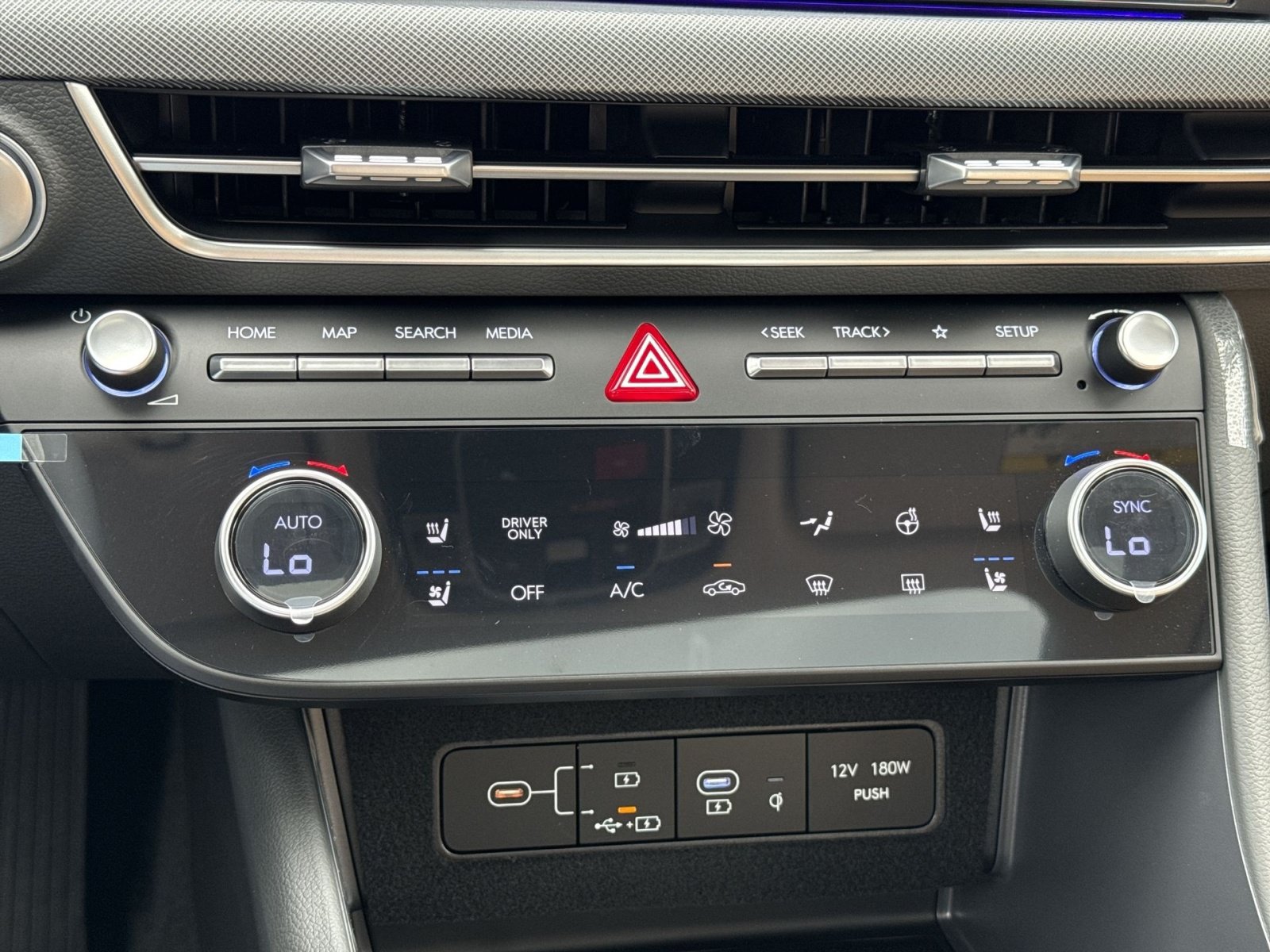 New 2026 Hyundai Sonata Limited FWD image 21