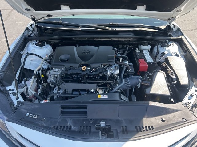 Used 2024 Toyota Camry SE image 11