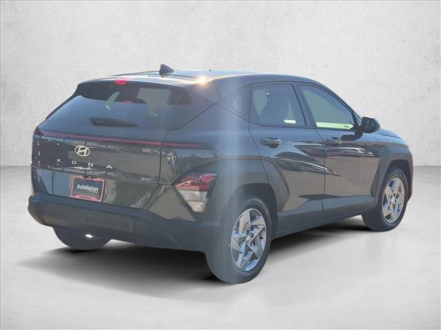 New 2027 Hyundai Kona SE FWD image 2