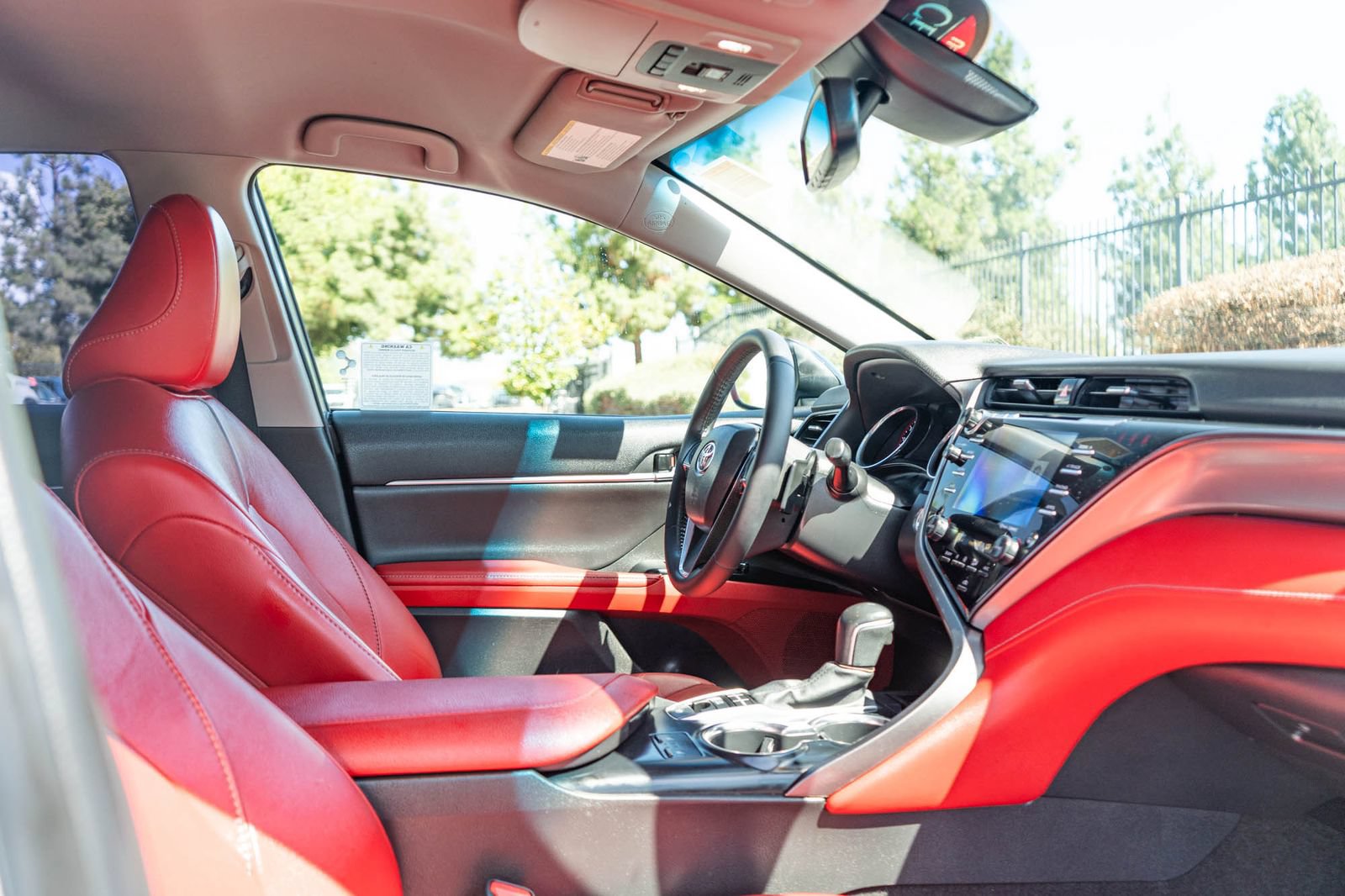 Certified 2020 Toyota Camry XSE FWD image 21