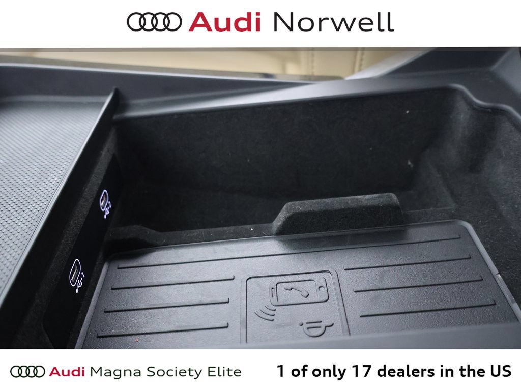 Used 2023 Audi Q7 3.0T Prestige AWD/4WD image 5