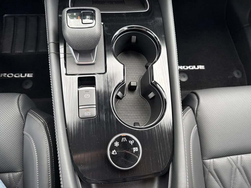 New 2026 Nissan Rogue Platinum AWD/4WD image 26