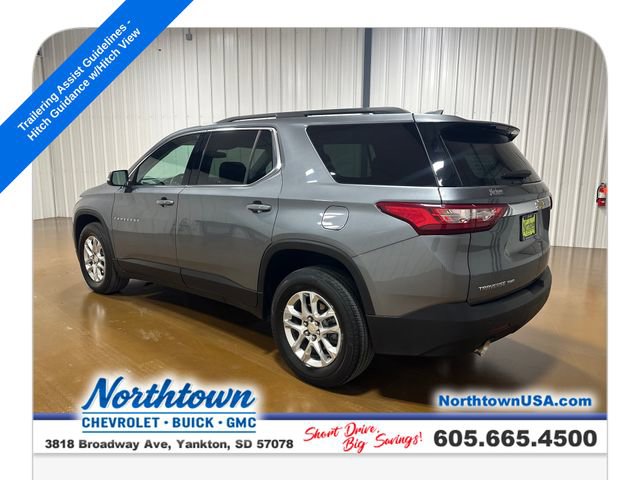 Used 2021 Chevrolet Traverse LT image 3