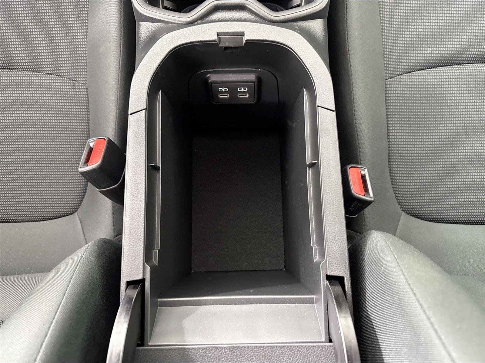 Certified 2023 Toyota RAV4 LE FWD image 29