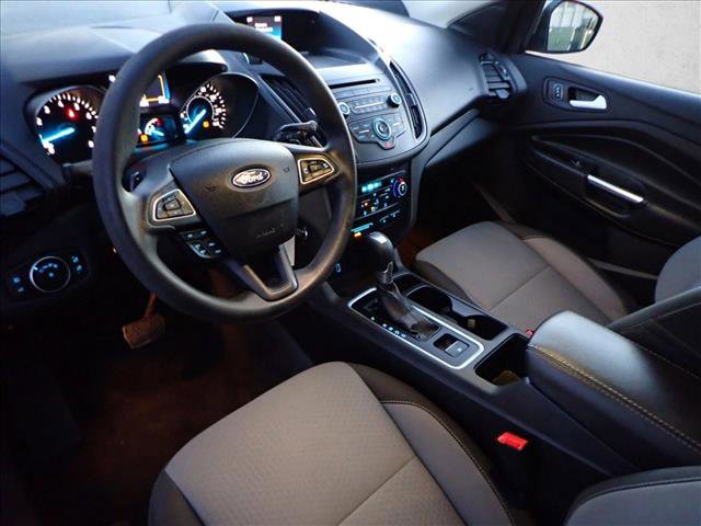 Used 2017 Ford Escape SE image 10