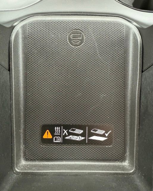 Used 2023 GMC Sierra 1500 AT4X image 26