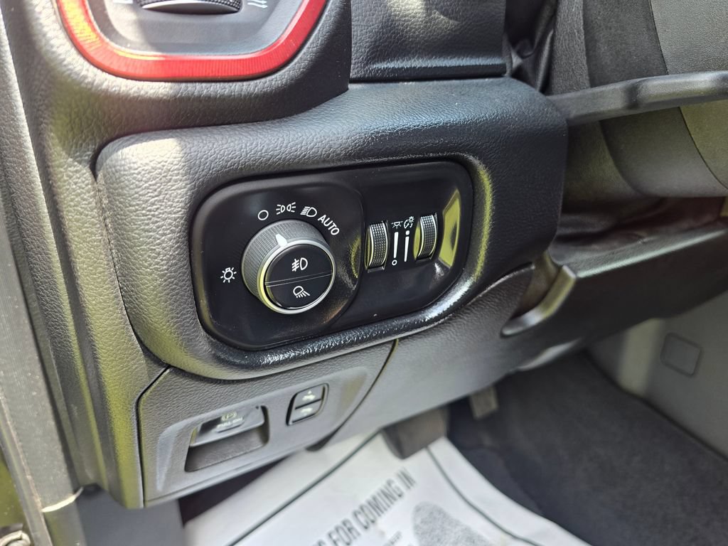 Used 2019 RAM 1500 Rebel w/ Level 1 Equipment Group AWD/4WD image 12