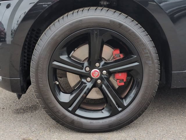 Used 2020 Jaguar F-PACE S AWD/4WD image 34