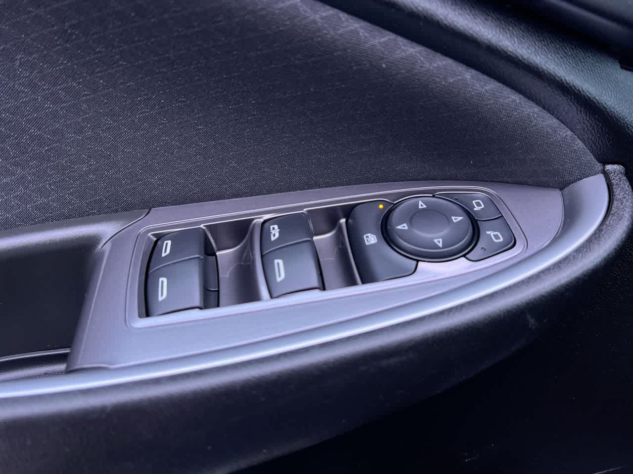 Used 2023 Chevrolet Malibu LT FWD image 13