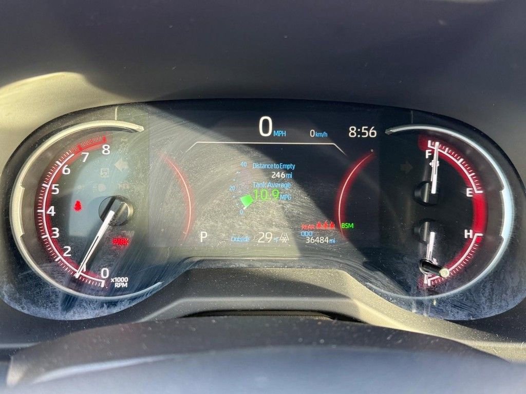 Used 2025 Toyota RAV4 XLE image 19
