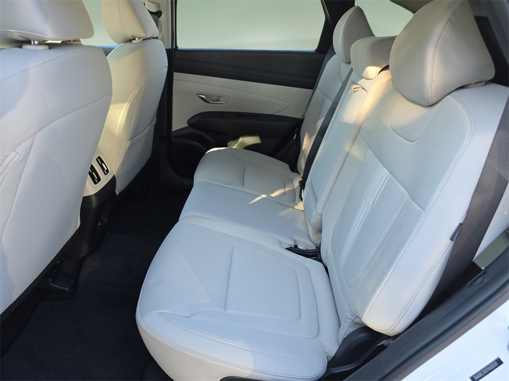 New 2026 Hyundai Tucson SEL image 16