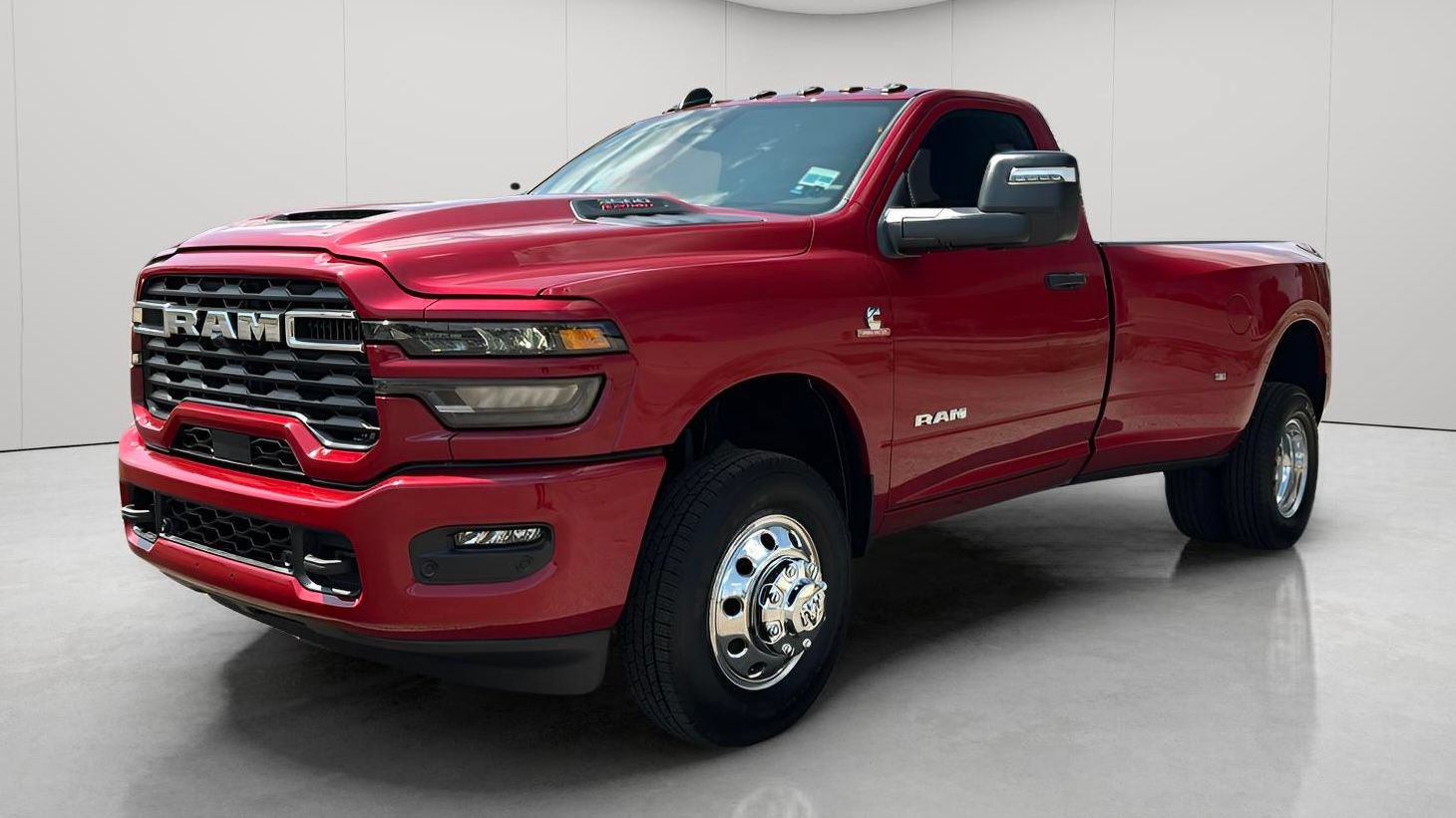 New 2027 RAM 3500 Big Horn AWD/4WD image 9