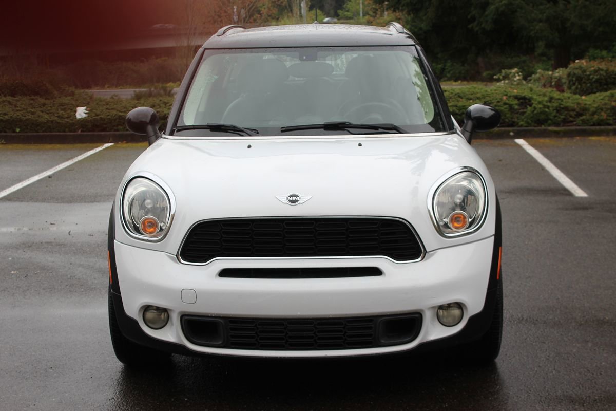 Used 2014 MINI Cooper Countryman S FWD image 2