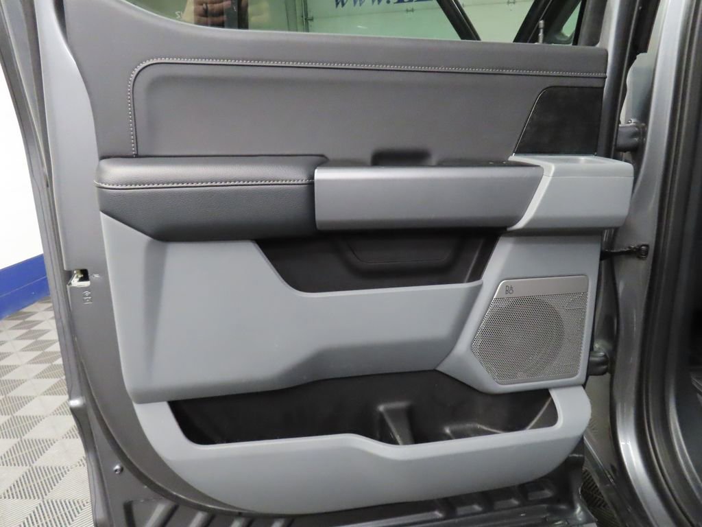 Used 2024 Ford F250 XLT w/ Black Appearance Package image 75