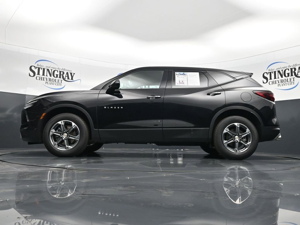 Used 2025 Chevrolet Blazer LT image 20