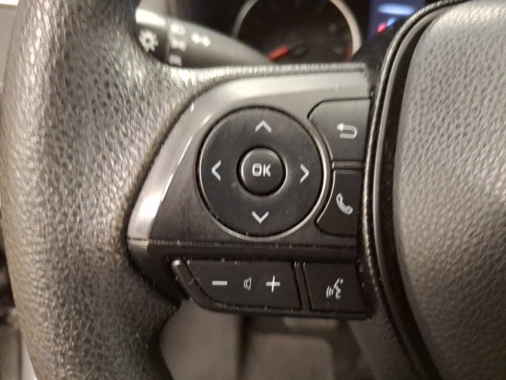 Used 2019 Toyota RAV4 LE w/ All Weather Liner Package AWD/4WD image 19