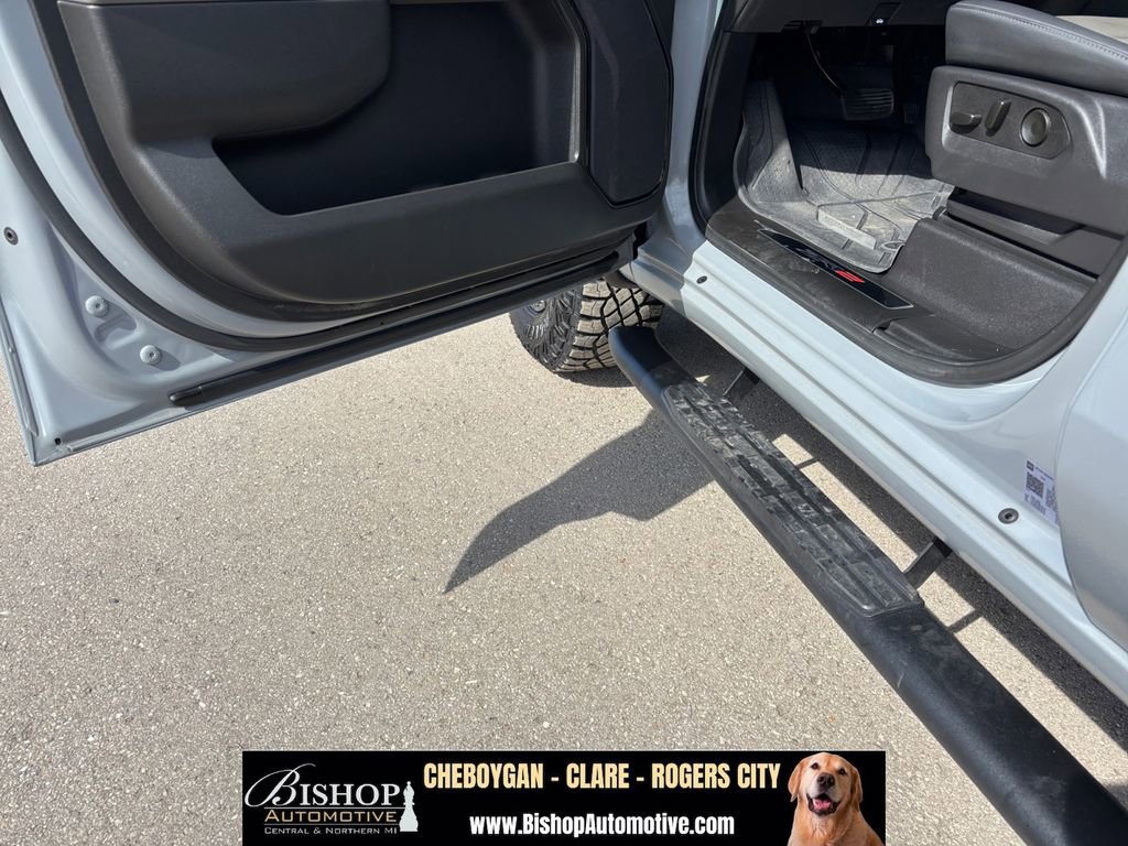 Used 2025 Chevrolet Silverado 1500 ZR2 w/ Technology Package AWD/4WD image 25